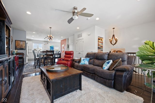 12759 Apsley Lane, Carmel, IN 46032