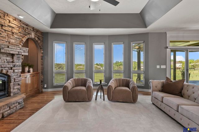 5301 Sawgrass Drive, Lincoln, NE 68526