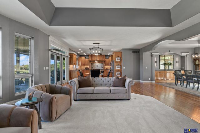 5301 Sawgrass Drive, Lincoln, NE 68526