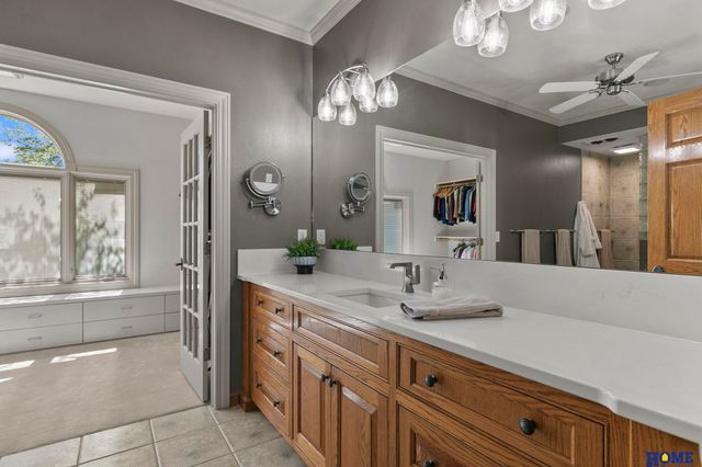 5301 Sawgrass Drive, Lincoln, NE 68526