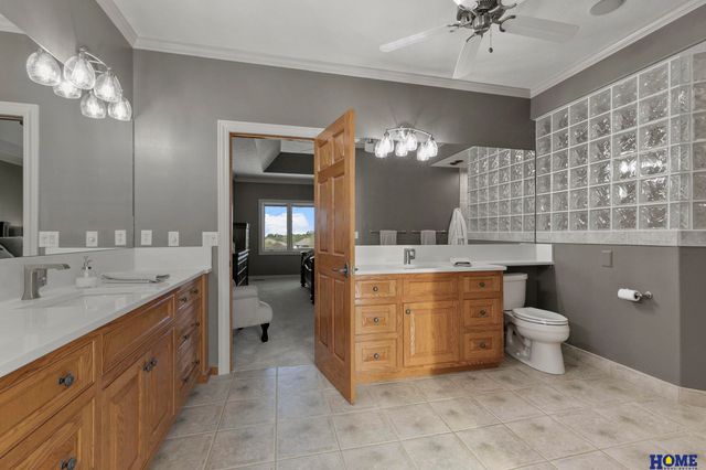 5301 Sawgrass Drive, Lincoln, NE 68526