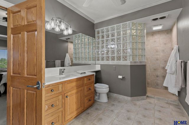 5301 Sawgrass Drive, Lincoln, NE 68526