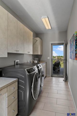 5301 Sawgrass Drive, Lincoln, NE 68526