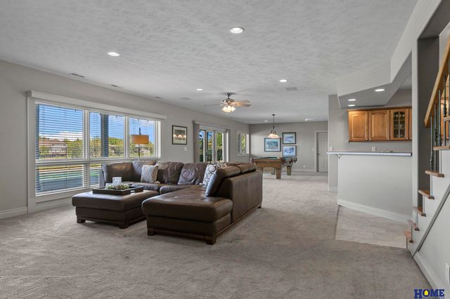 5301 Sawgrass Drive, Lincoln, NE 68526