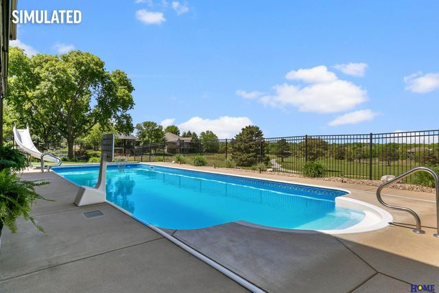 5301 Sawgrass Drive, Lincoln, NE 68526