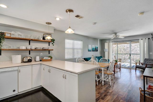 595 Timbercreek Road J-101, Branson, MO 65616