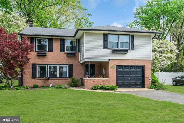 16 GLENOLDEN RD, Yardley, PA 19067