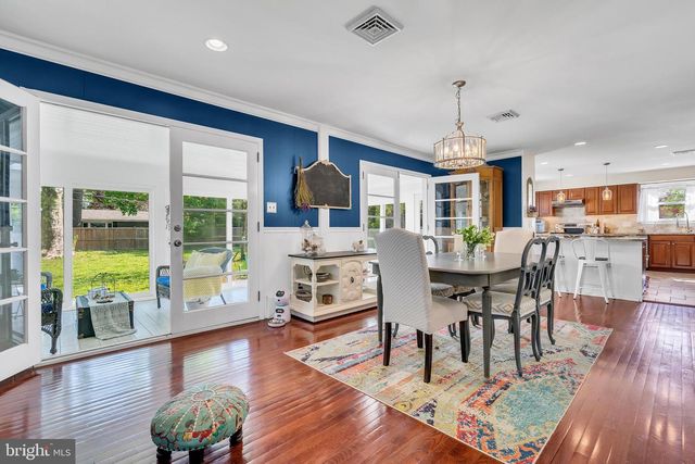16 GLENOLDEN RD, Yardley, PA 19067