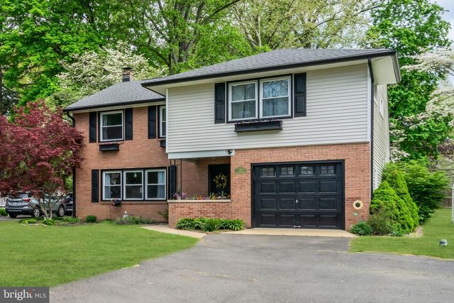 16 GLENOLDEN RD, Yardley, PA 19067