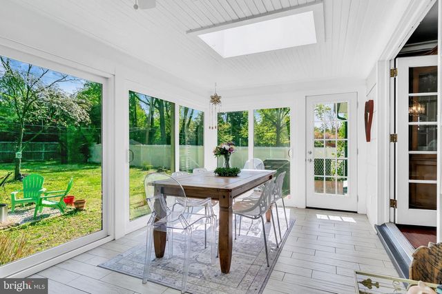 16 GLENOLDEN RD, Yardley, PA 19067