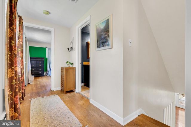 16 GLENOLDEN RD, Yardley, PA 19067