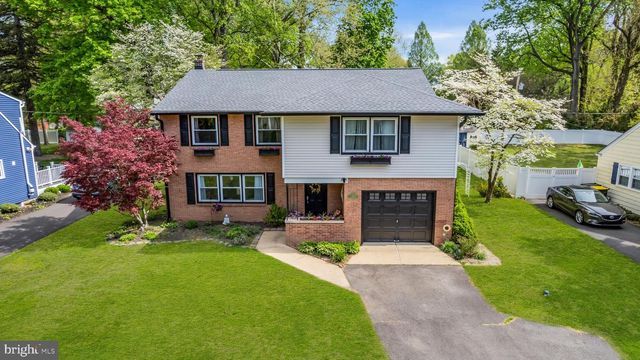 16 GLENOLDEN RD, Yardley, PA 19067