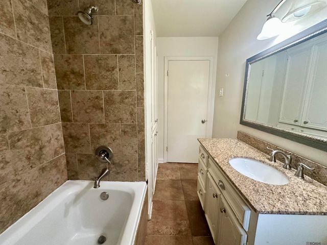 640 Woodhaven St, Baton Rouge, LA 70815