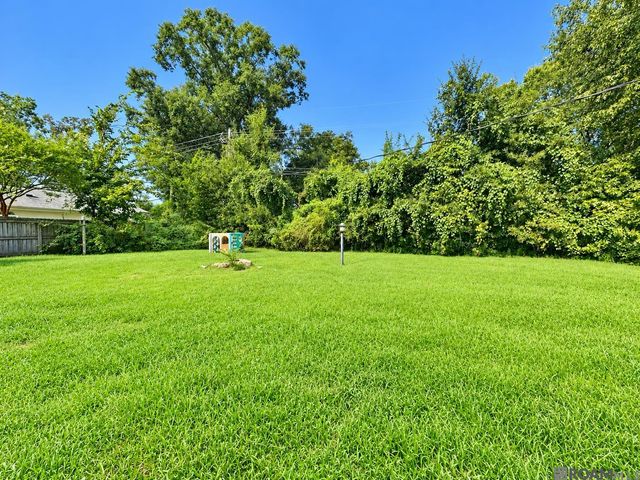 640 Woodhaven St, Baton Rouge, LA 70815