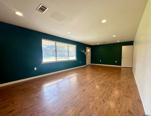 640 Woodhaven St, Baton Rouge, LA 70815
