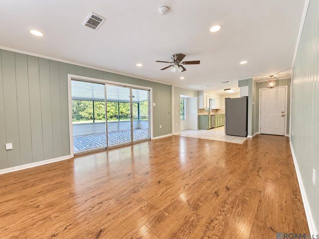 640 Woodhaven St, Baton Rouge, LA 70815