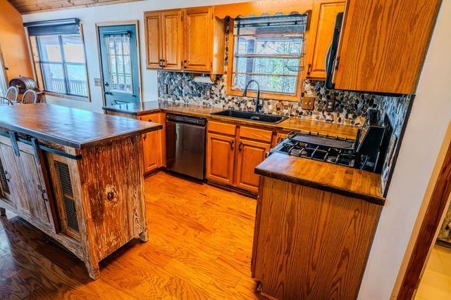 88 Meadowlark Terrace, Murphy, NC 28906
