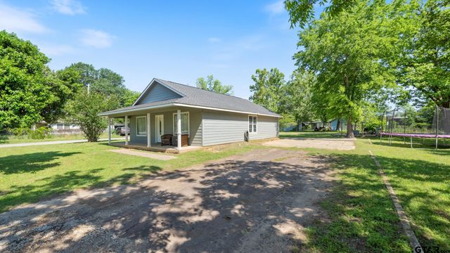 124 W Patterson Street, Grand Saline, TX 75140