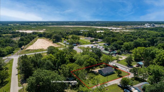 124 W Patterson Street, Grand Saline, TX 75140