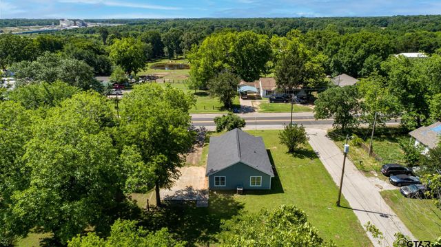 124 W Patterson Street, Grand Saline, TX 75140