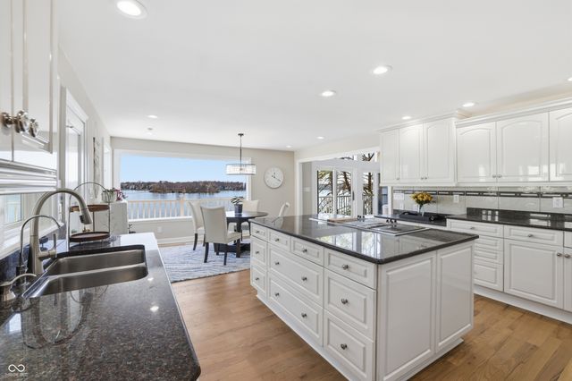 10915 Brigantine Drive, Indianapolis, IN 46256