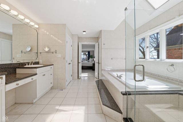 10915 Brigantine Drive, Indianapolis, IN 46256