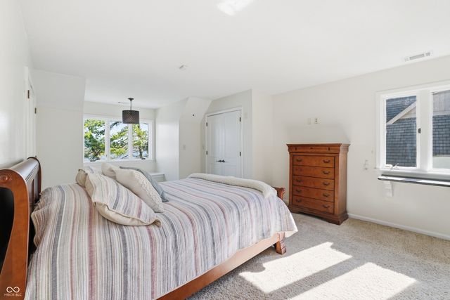 10915 Brigantine Drive, Indianapolis, IN 46256