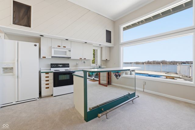 10915 Brigantine Drive, Indianapolis, IN 46256