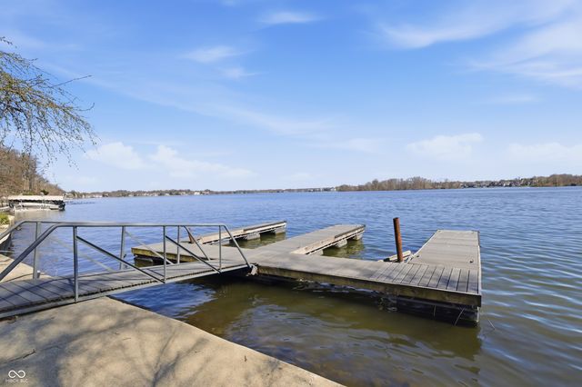 10915 Brigantine Drive, Indianapolis, IN 46256