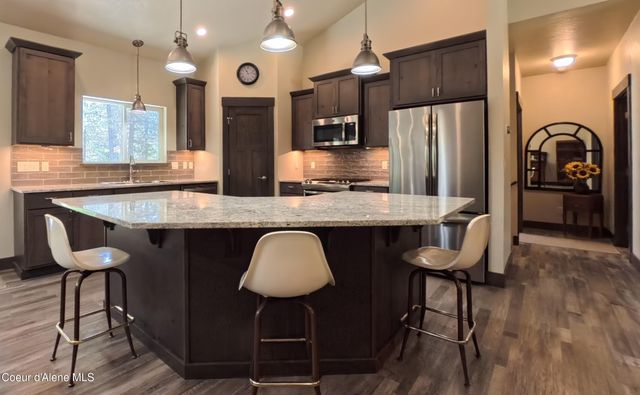 21642 N MASSIF RD, Rathdrum, ID 83858