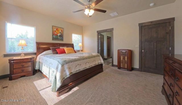 21642 N MASSIF RD, Rathdrum, ID 83858
