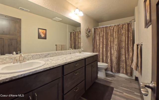 21642 N MASSIF RD, Rathdrum, ID 83858