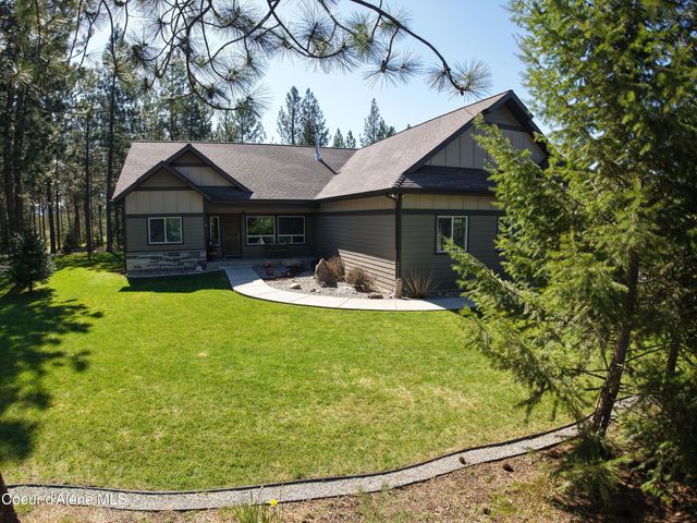 21642 N MASSIF RD, Rathdrum, ID 83858