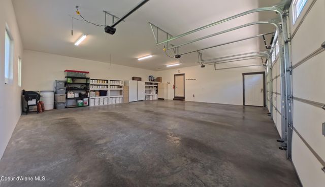 21642 N MASSIF RD, Rathdrum, ID 83858