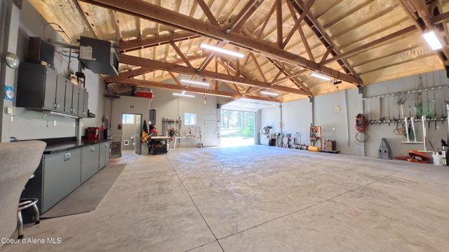 21642 N MASSIF RD, Rathdrum, ID 83858