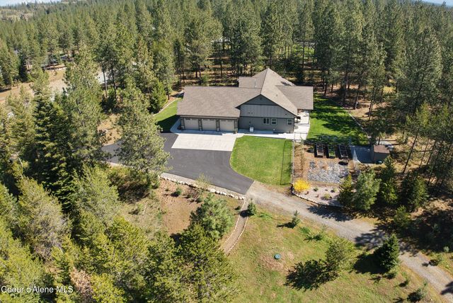 21642 N MASSIF RD, Rathdrum, ID 83858
