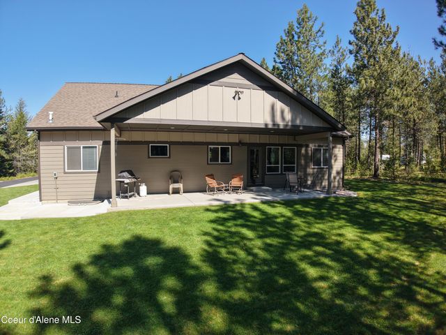 21642 N MASSIF RD, Rathdrum, ID 83858
