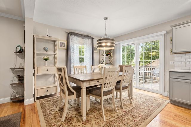 152 Ambrose St, Springfield, MA 01109