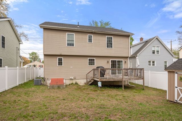 152 Ambrose St, Springfield, MA 01109