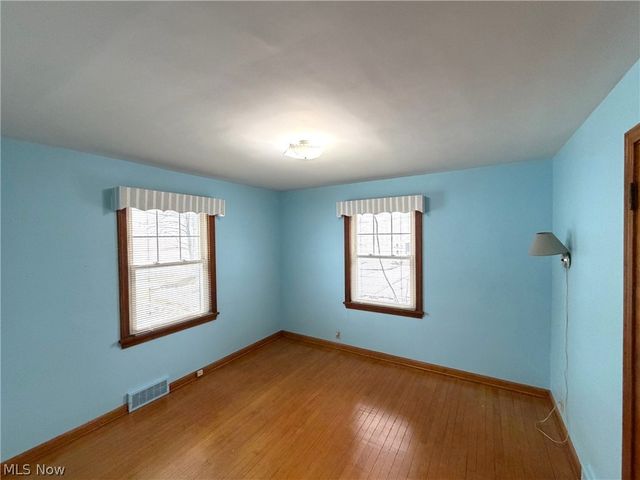 2229 Schneider Street NW, North Canton, OH 44720