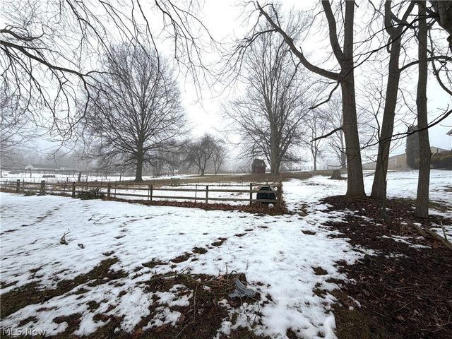 2229 Schneider Street NW, North Canton, OH 44720