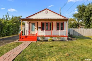 619 W PINE Street, Chillicothe, IL 61523