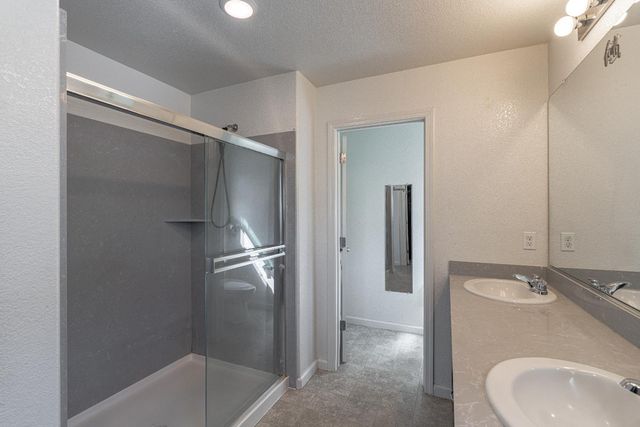 8216 Kossum Way, Elk Grove, CA 95624