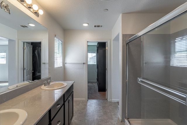 8216 Kossum Way, Elk Grove, CA 95624