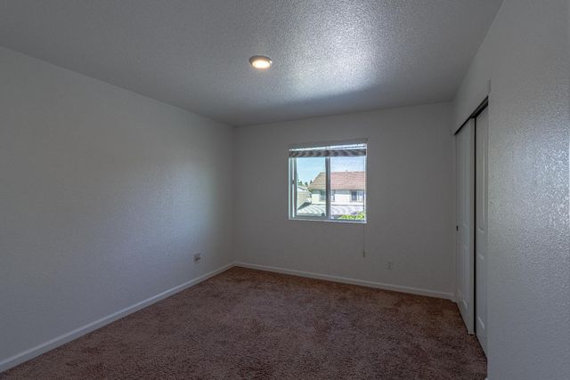 8216 Kossum Way, Elk Grove, CA 95624