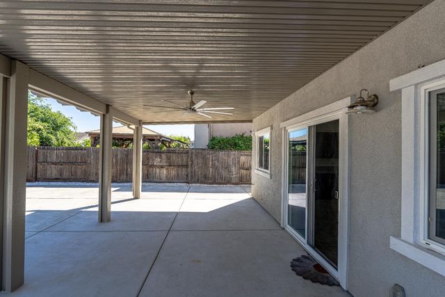 8216 Kossum Way, Elk Grove, CA 95624