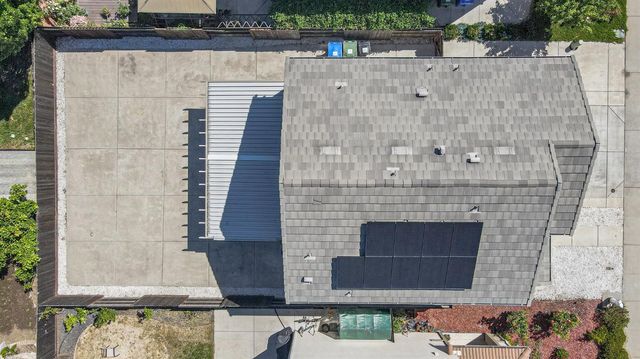 8216 Kossum Way, Elk Grove, CA 95624