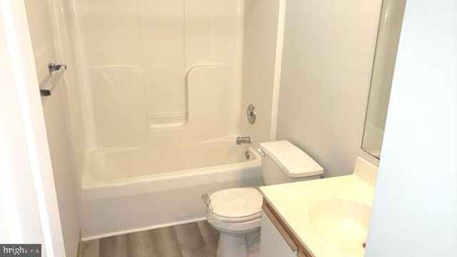 153 S RIDING BOULEVARD, Wilmington, DE 19808