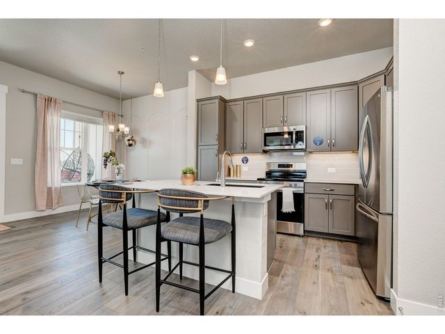 420 High Point Dr C-103, Longmont, CO 80504