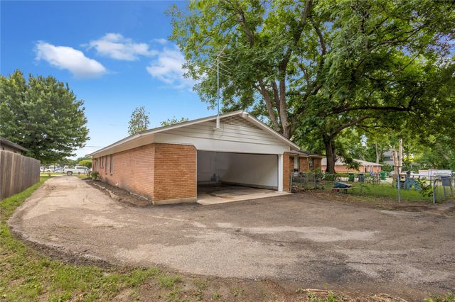 203 Brown Street, Waxahachie, TX 75165